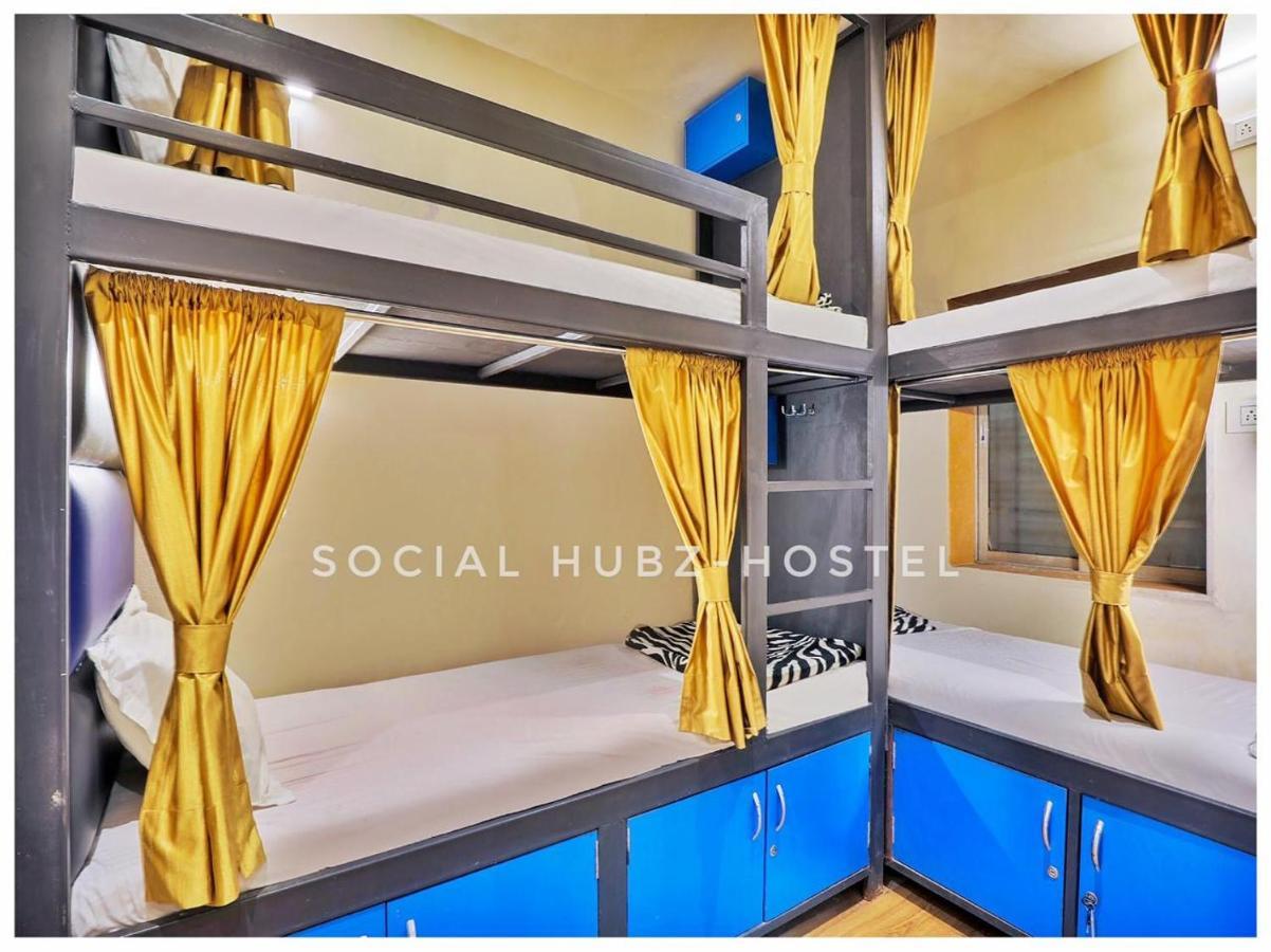 Social Hubz Hostel Mumbai Exterior photo